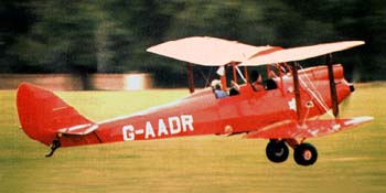 dh60_G-AADR_350.jpg