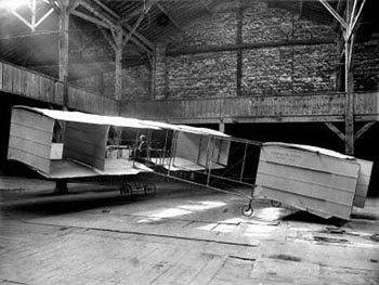 voisin_factory_2_1908_350.jpg